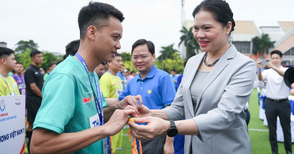 Thể thao trực tuyến